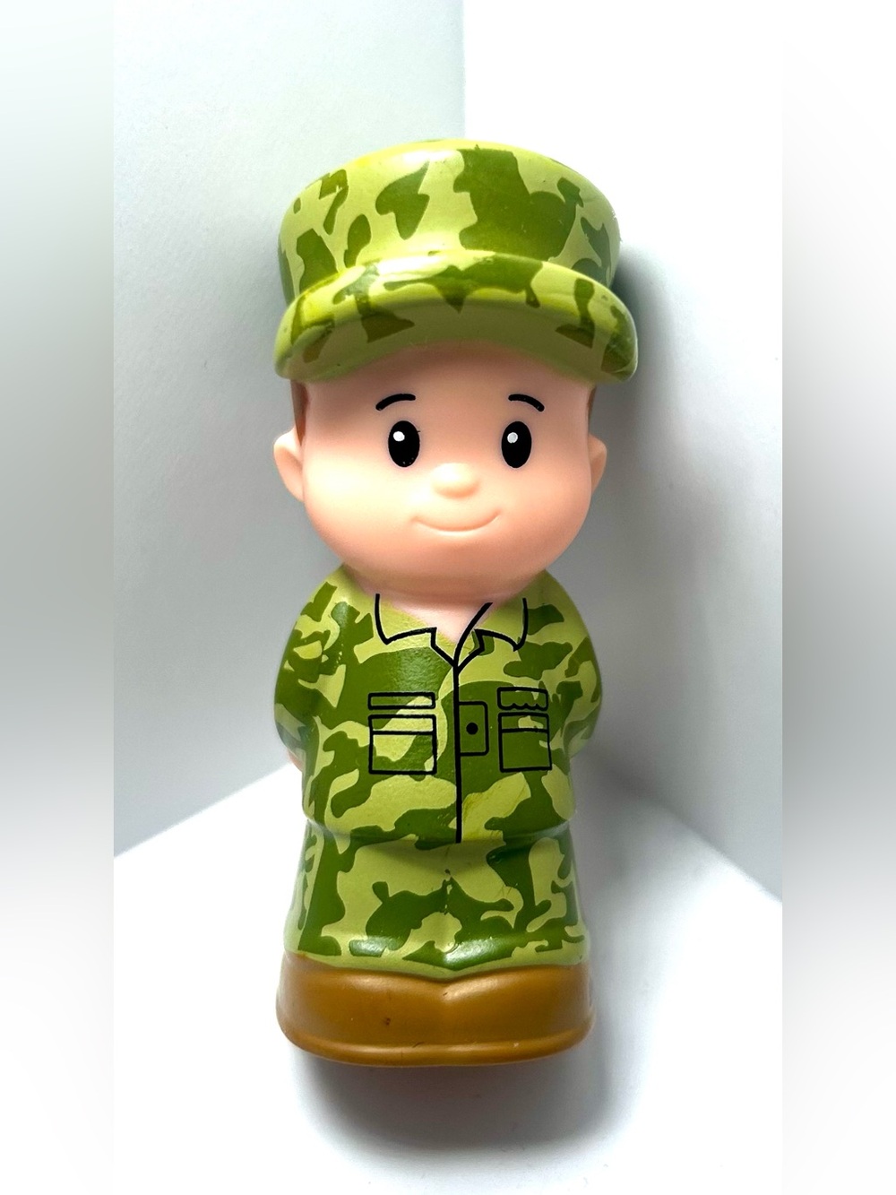 Rare Little People Fisher Price Green Camouflage Soldier Military Figurine